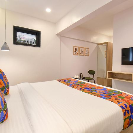 Fabhotel Olive Suite Пюн Екстериор снимка