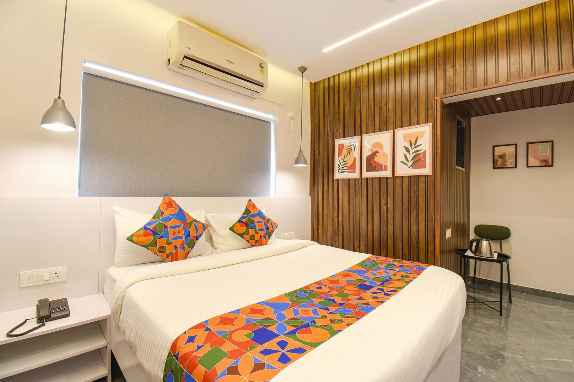 Fabhotel Olive Suite Пюн Екстериор снимка