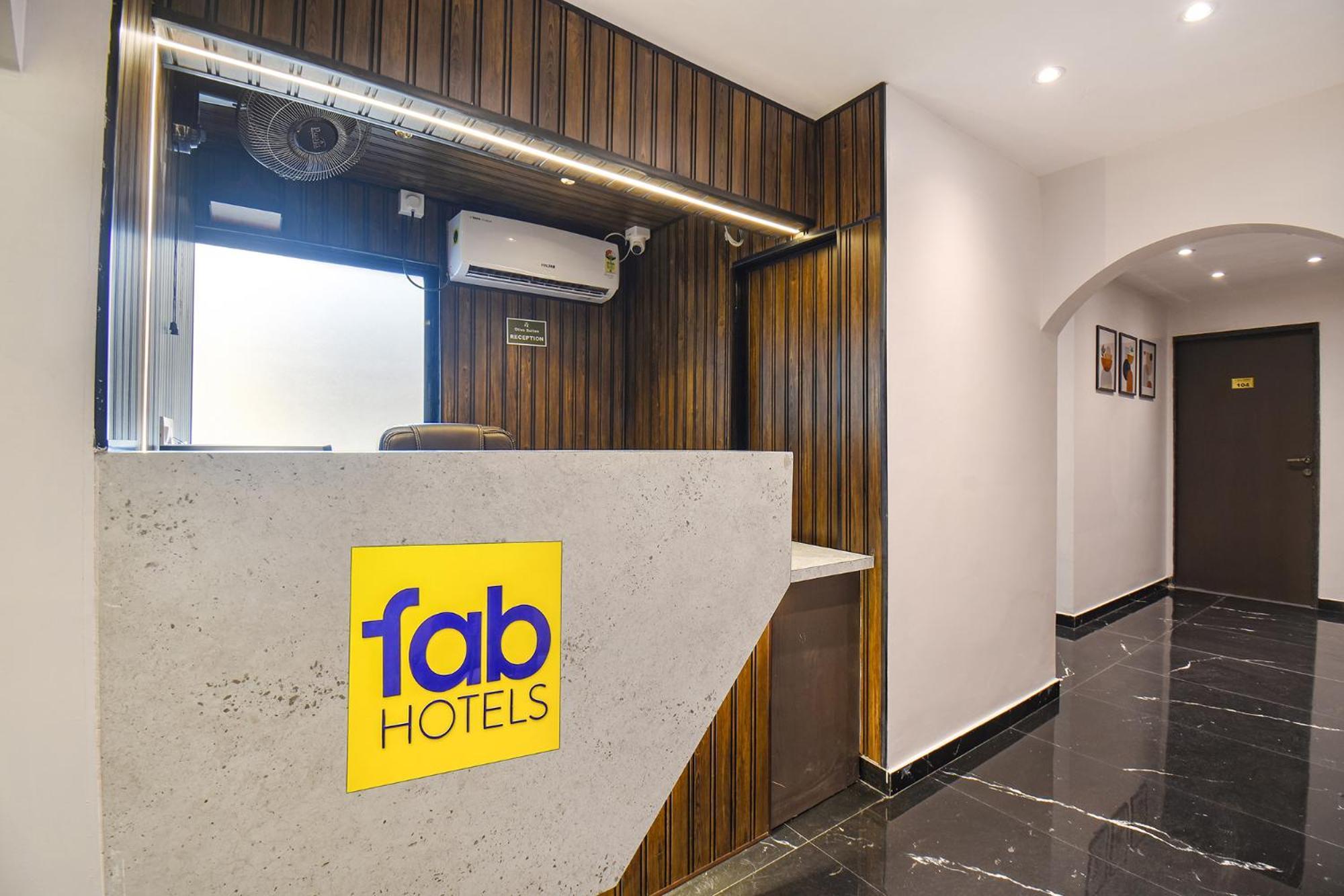 Fabhotel Olive Suite Пюн Екстериор снимка